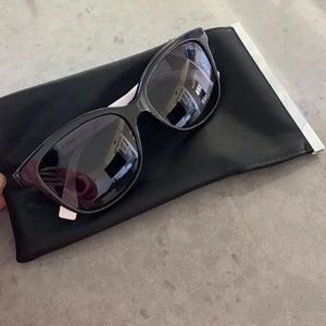 Fendi FF 0054/S Women’s Sunglasses 😎